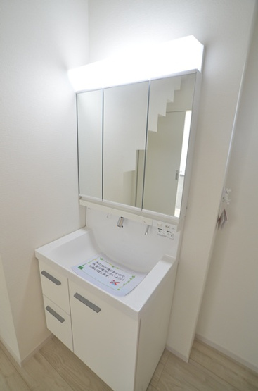 【洗面所】 | 座間市座間1丁目　新築戸建て　全２棟【仲介手数料無料】