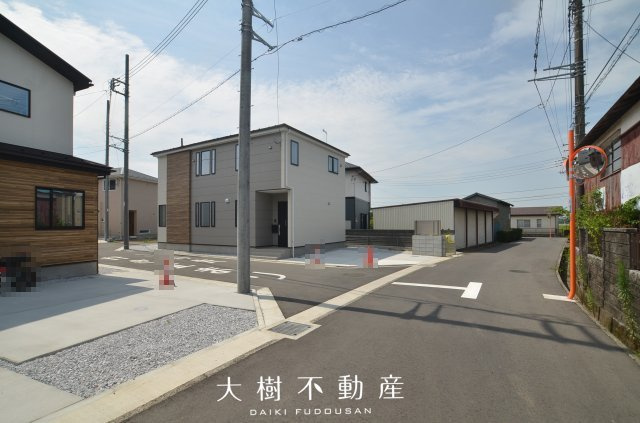 【前面道路含む現地写真】 | 座間市座間1丁目　新築戸建て　全２棟【仲介手数料無料】