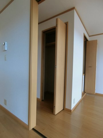 プロムナードＢの収納