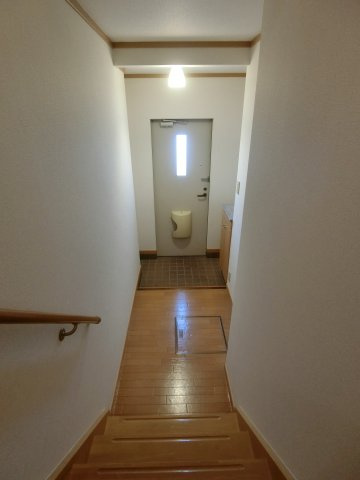 プロムナードＢの玄関
