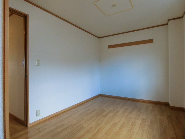 プロムナードＢの洋室