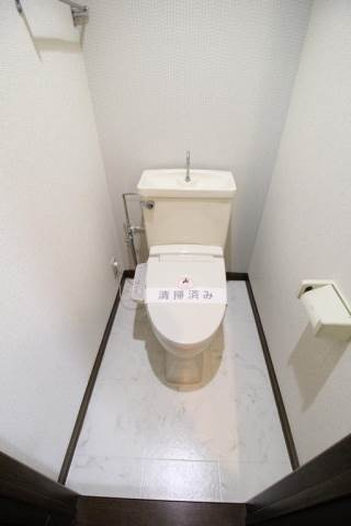ドミール清水台のトイレ|温水洗浄便座付き♪