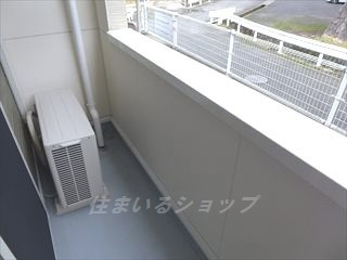 フォレスト高陽東　弐番館のバルコニー