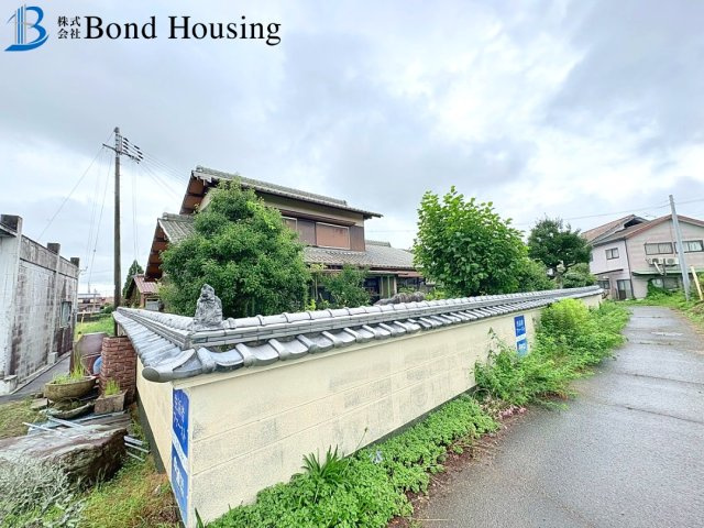 駐車２台　お庭、倉庫付き　岩岡町岩岡　中古戸建の展望