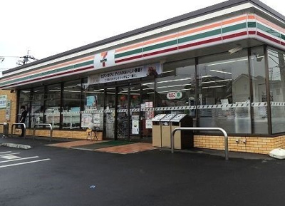 【周辺】 | プリムロ－ズＩＮＡ | セブンイレブン伊奈栄６丁目店まで670m