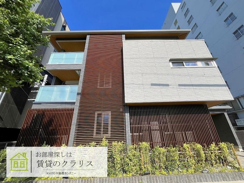 Wisteria西大路五条（ウイステリア）