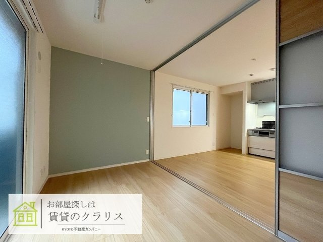 Wisteria西大路五条（ウイステリア）