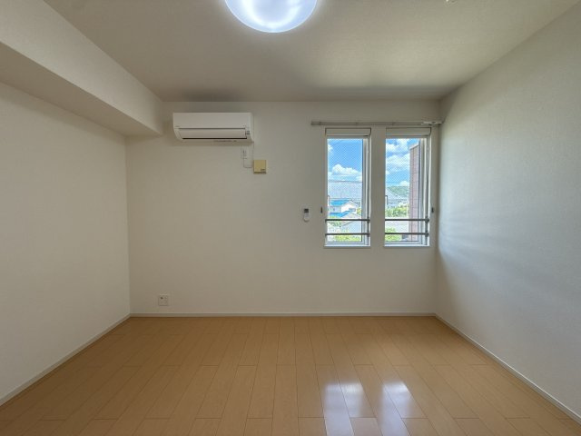 アヴニール　ラ　シャンブルの子供部屋