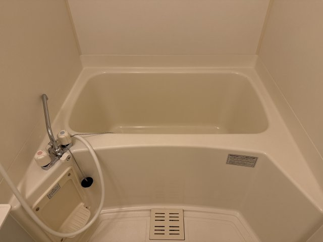 エスターブレＣの浴室