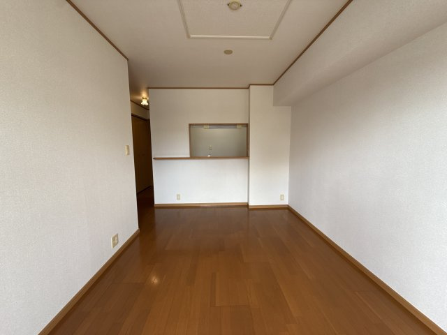 サンハイツⅢの居間・リビング