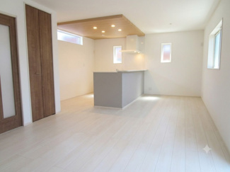 【居間・リビング】 | 松戸市第7六実　新築分譲住宅　全1棟 | （2026年8月撮影）