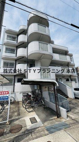 仲介手数料0円！ハイネス牧の外観