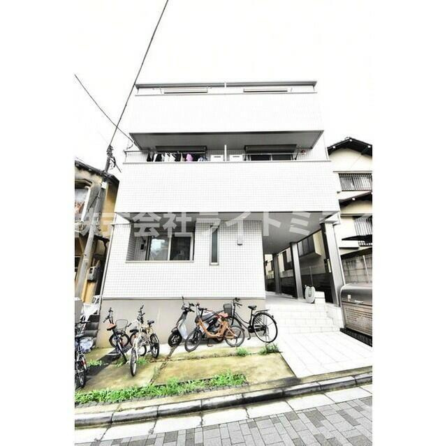 プラージュ早稲田の外観| 