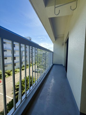 山御影マンションG棟のバルコニー
