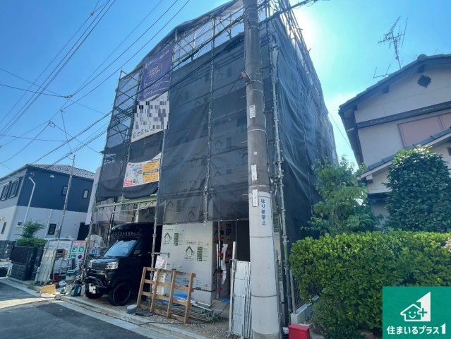高槻市辻子　第4期　新築一戸建ての外観|現在の進捗状況です！順調に作業進行中、完成が待ち遠しいです！詳細の間取り等、お気軽にお問い合わせください！