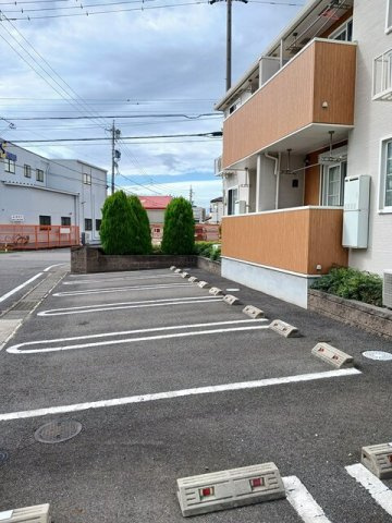 フレグラントＡの駐車場