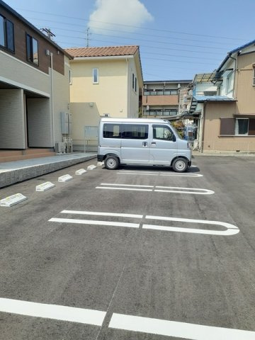 アリビオ　Ⅱの駐車場
