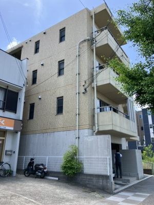 【エントランス】 | クレサス稚児宮.m