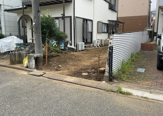 【外観】 | 販売されている全ての土地が、宅地用の土地であるとは限りません。都市計画法に基づき、基本的に住宅を建てることができるのは土地計画区であることに加え、市街化区域として定められている地域のみとなっています。