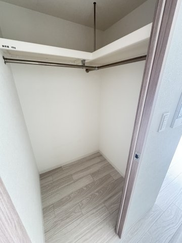 プレサンス神戸水木通ルミエスの収納