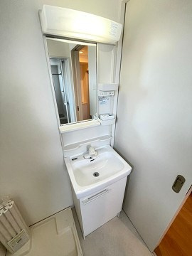 リブレメゾン香櫨園の洗面所