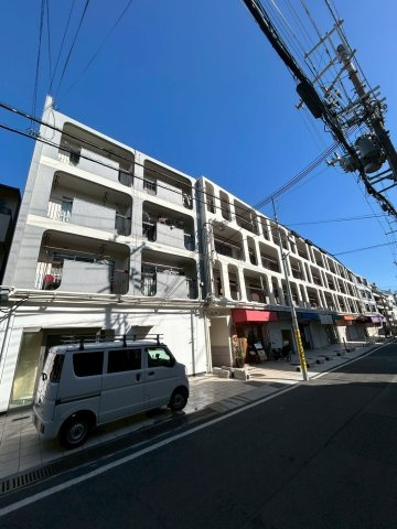 サムティ青木の外観