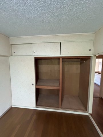 荒神山マンションの収納