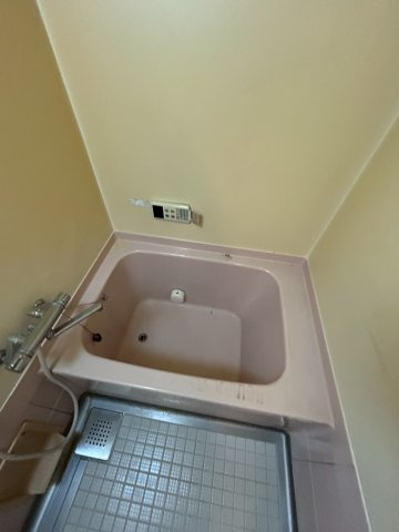 荒神山マンションの浴室