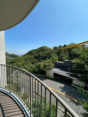 荒神山マンションのバルコニー