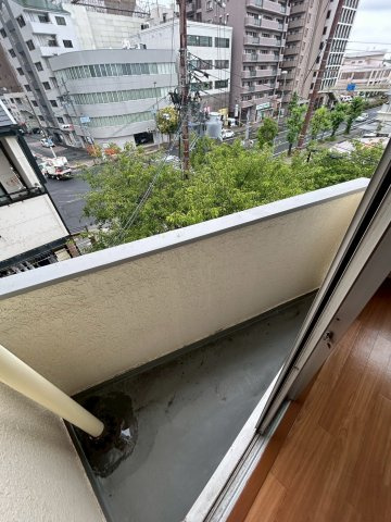 増田ビルのバルコニー