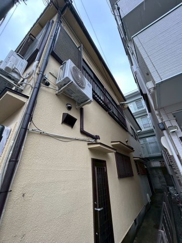 深江北町テラスハウスの外観