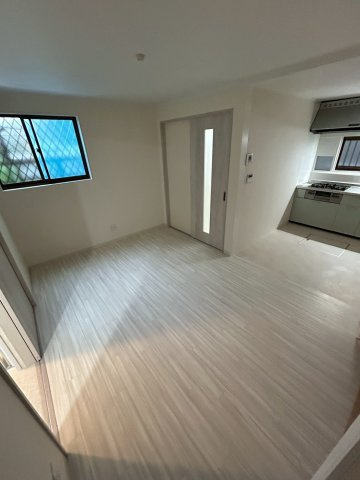深江北町テラスハウスの居間・リビング