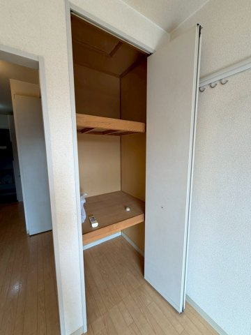 アパートメント林の収納