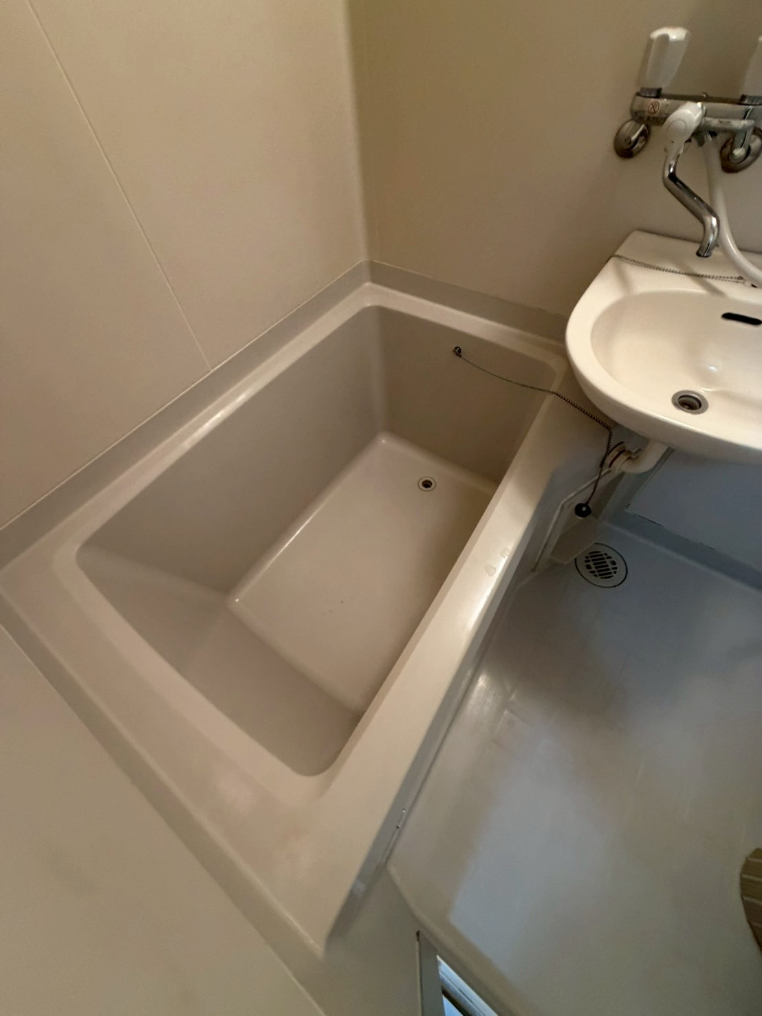アパートメント林の浴室
