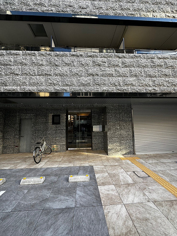 スプランディッド堀江のエントランス