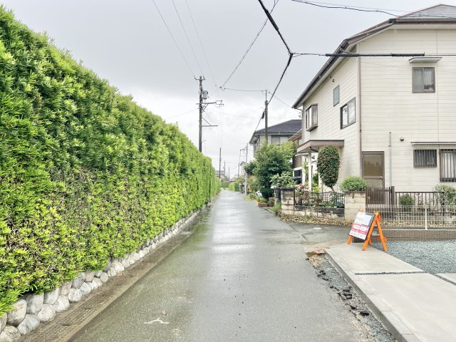 ブルーミングガーデン 米津町の前面道路含む現地写真