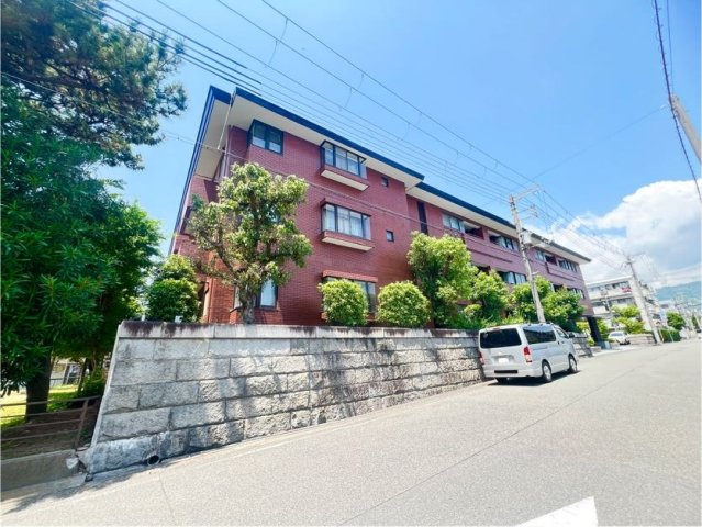 ルーア芦屋の外観