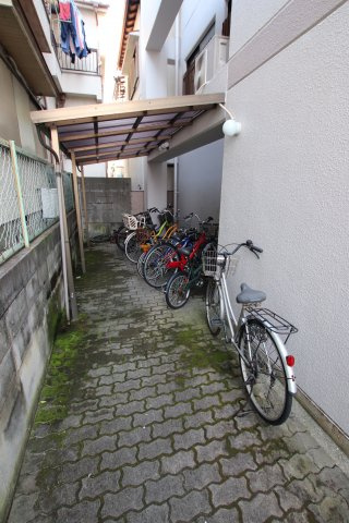 【その他共用部分】 | ラフィーネ深井清水 | 駐輪場