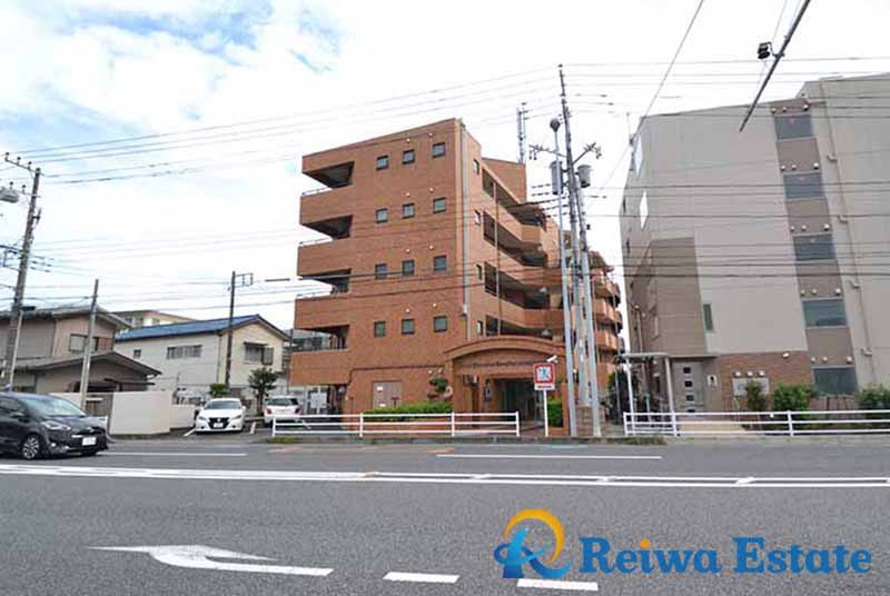 ライオンズマンション辻堂西海岸の外観