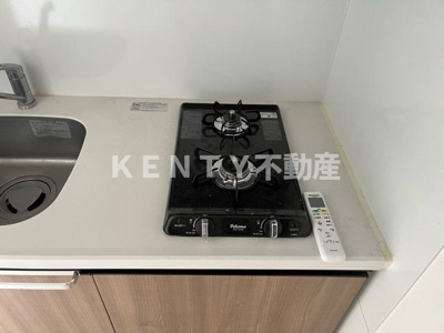 【キッチン】 | ＸＥＢＥＣ大鳥居Ⅱ | コンパクトなキッチンで掃除もラクラク