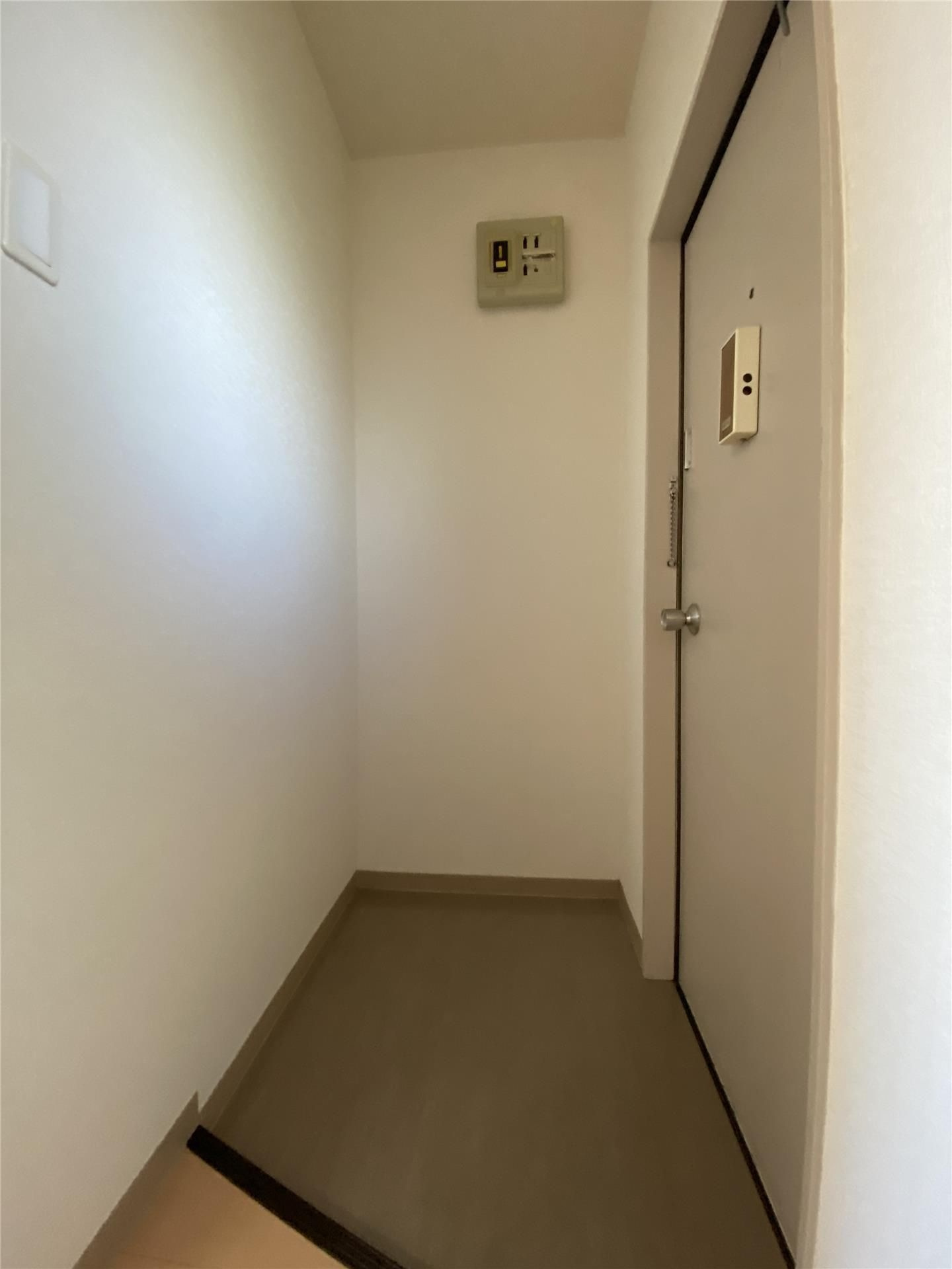 セントラルハイツの玄関