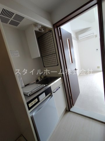 ウイングコート羽根井のバルコニー|別部屋写真です。