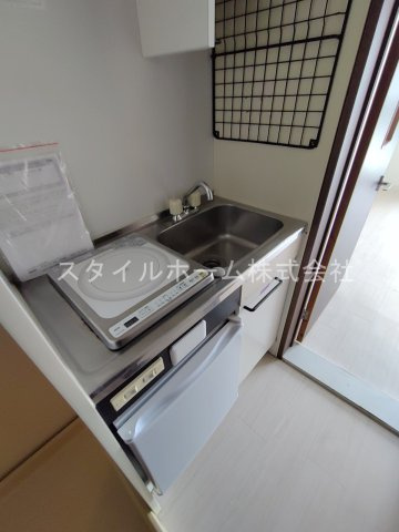 ウイングコート羽根井のキッチン|別部屋写真です。