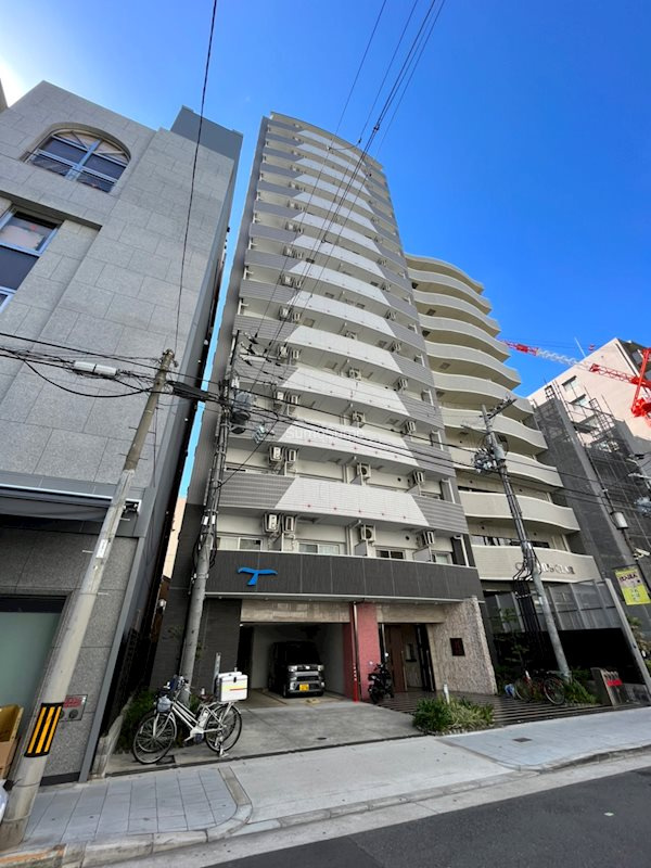 ラシュレエグゼ本町