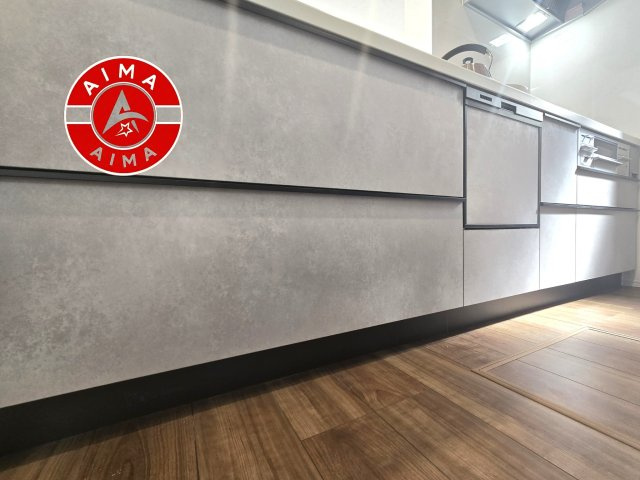 糟屋郡篠栗町和田4丁目第1-2棟（1号棟）の内観：施工例|キッチンからリビングをしっかり確認できます。家族の笑顔があふれる空間になりそうですね。