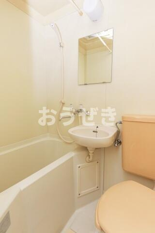 スカイコート西横浜第６の浴室|※別部屋参考写真
