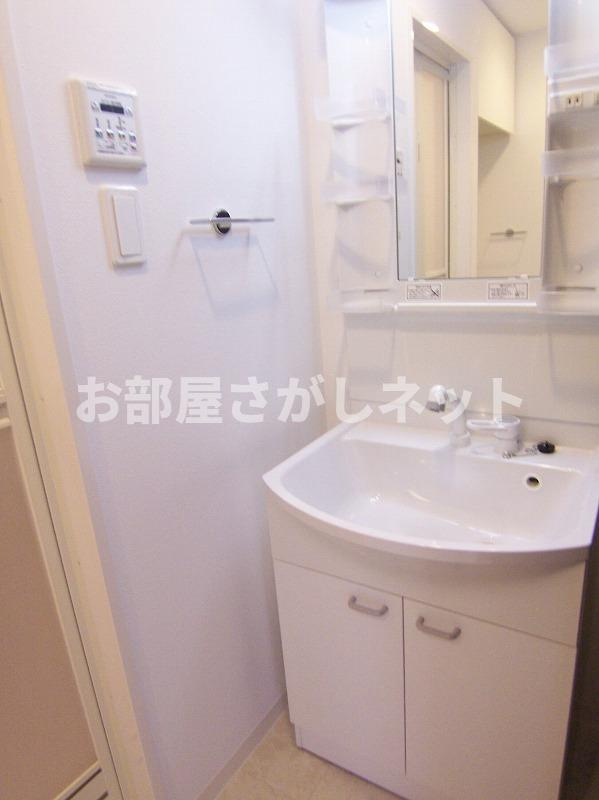 パティーナ新板橋【おとり物件なし】#学生・社会人にオススメ！初期費用分割払いOK！の独立洗面台