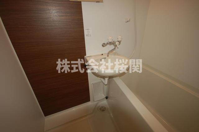 リバーサイド滝頭Ｂ棟の浴室|※同仕様参考写真