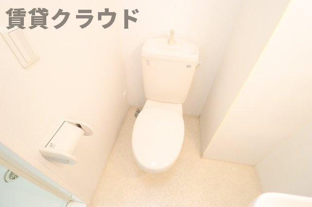 モナリエ稲成町のトイレ|白を基調とした清潔感のあるトイレ♪