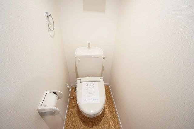 【トイレ】 | フォレスト陣原 | トイレです